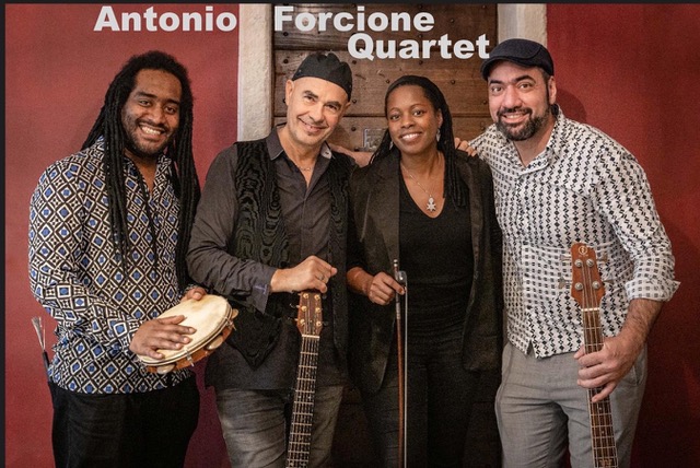 Apr 29 Ronnie Scott's - Antonio Forcione  Quartet Tel 2074390747